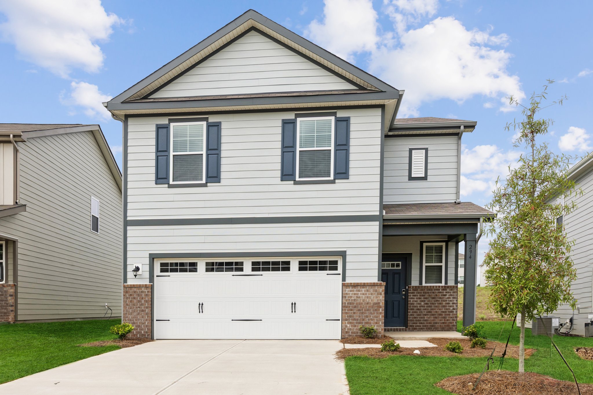 0136 294 Bezelle Ave