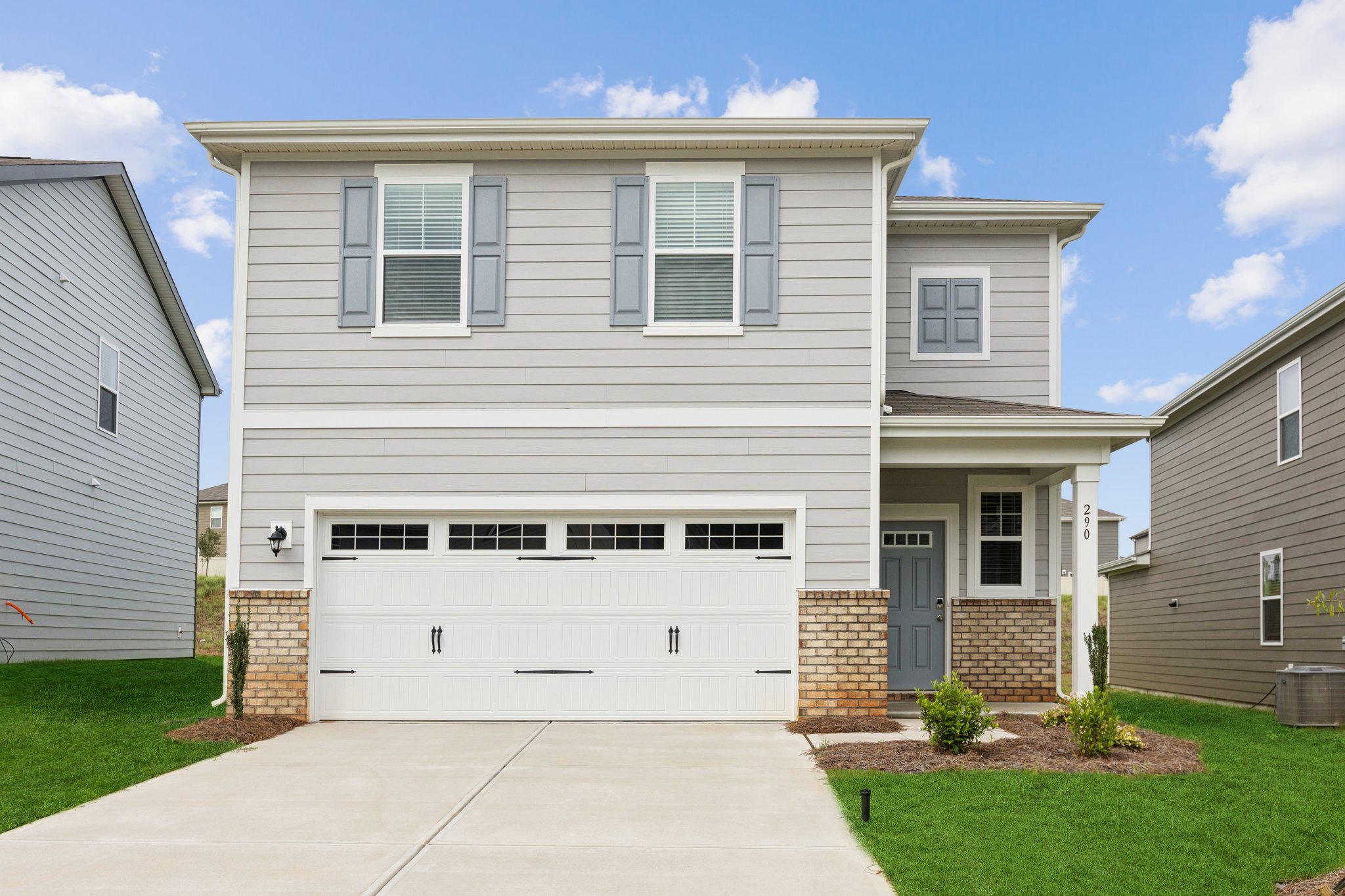 0135 290 Bezelle Ave