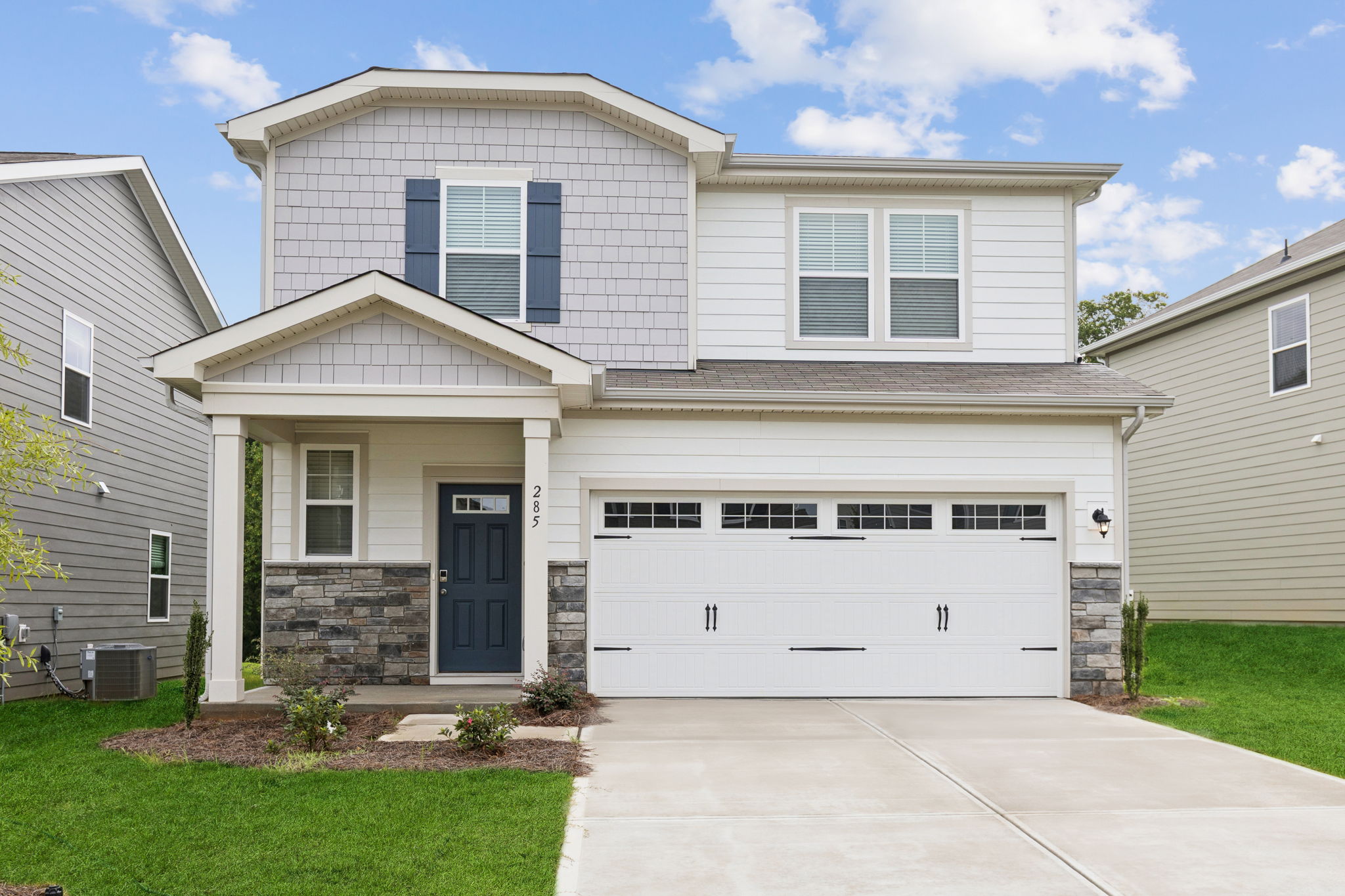 0012 285 Bezelle Ave