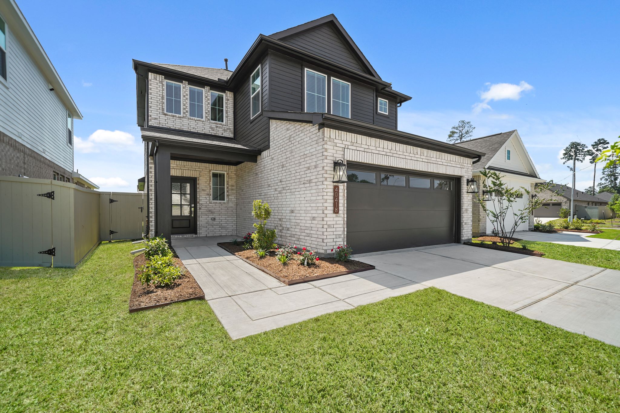 040412 40418 Gerygone Lane