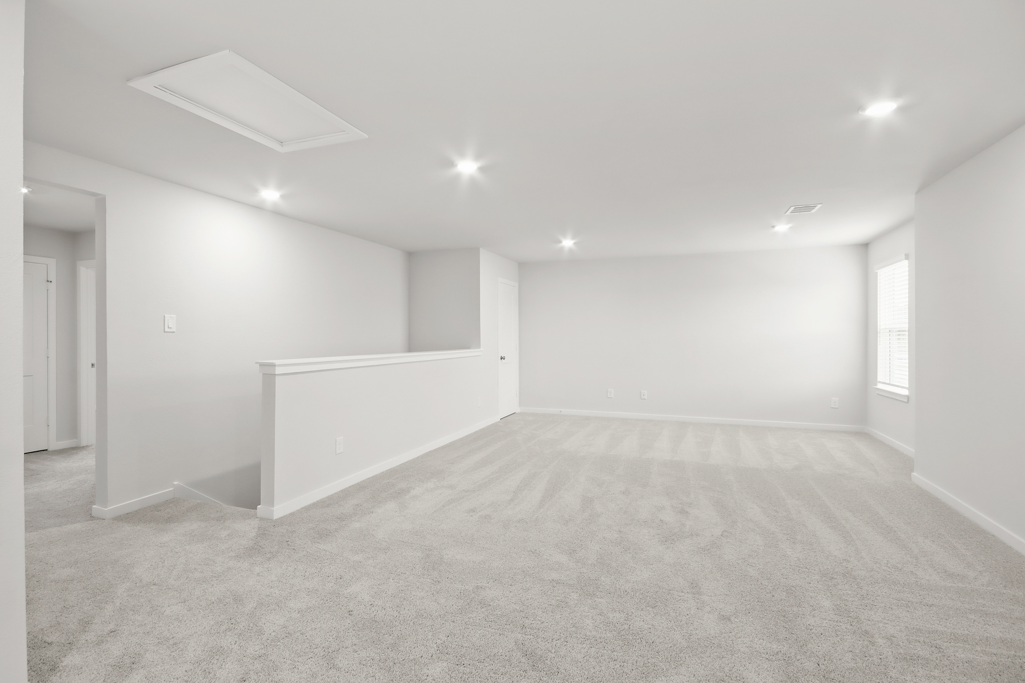 A large empty room.